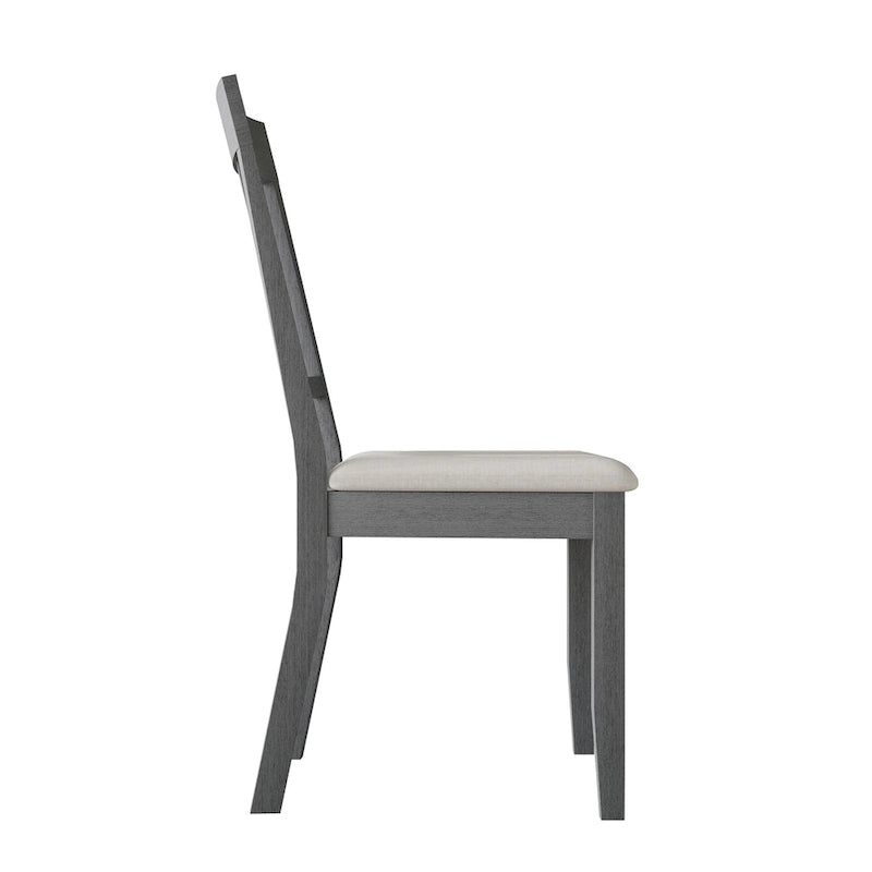 Chaises de salle à manger classiques en bois
