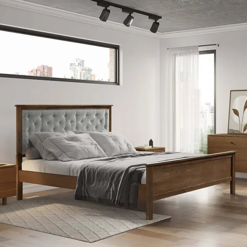 Tête de lit capitonnée grise et pied de lit en bois pour lit Queen Size