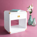 Table d'appoint en laque