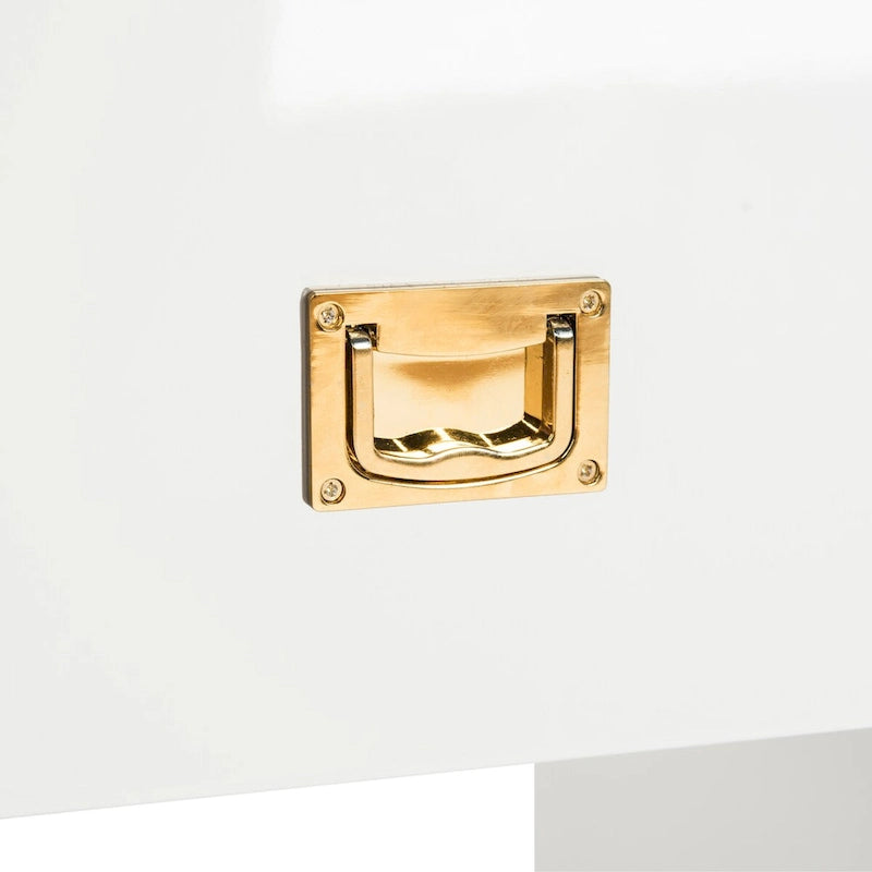 Table d'appoint en laque