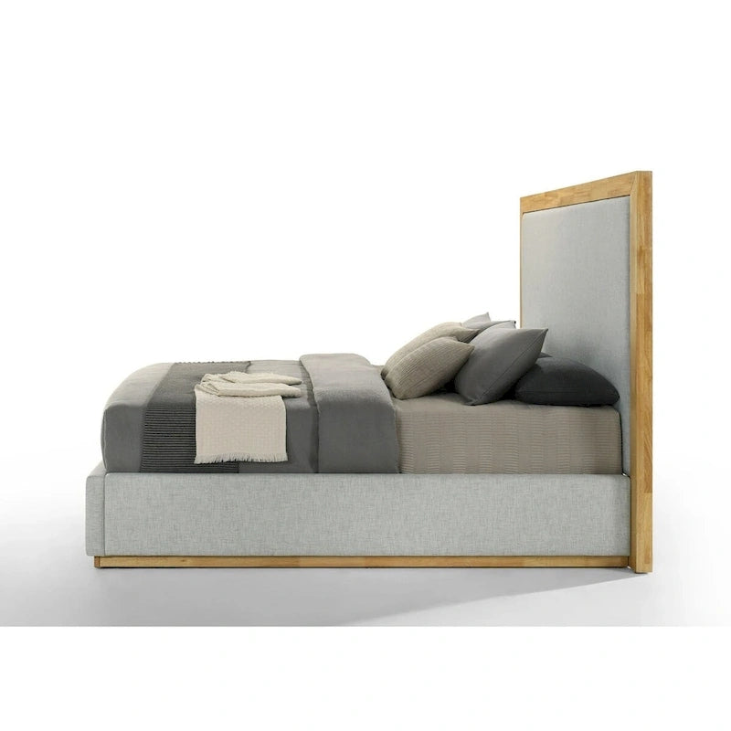 Lit rembourré gris de style moderne avec accents en bois naturel
